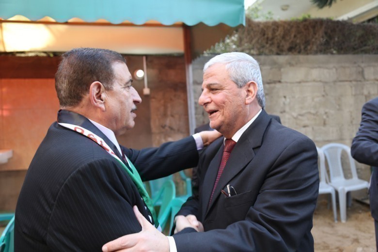 [[[390,109,111,171,755,503],"د. سلام زكريا إسعيد الأغا"],[[165,98,115,171,755,503],"128,المختار د. فوزي محمد خليل محمد,http://www.albatta.net/profile/186"]]