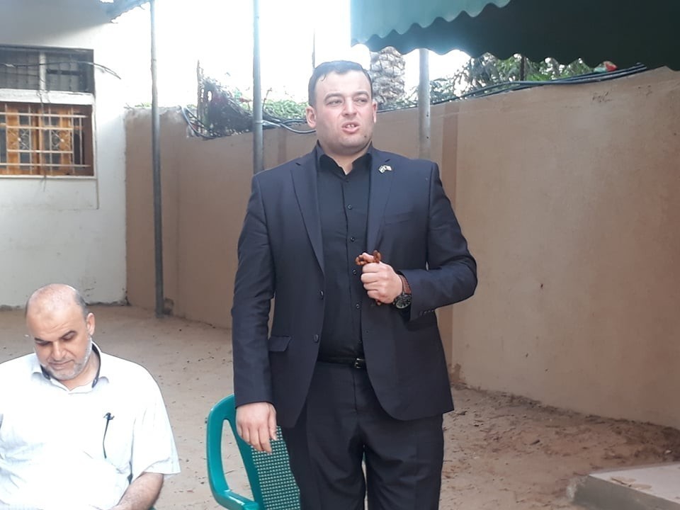 [[[339,64,72,115,755,566],"148,عماد احمد سعيد احمد,http://www.albatta.net/profile/213"],[[28,321,71,109,755,566],"119,د. ناجي محمد سعيد شاهين,http://www.albatta.net/profile/177"]]