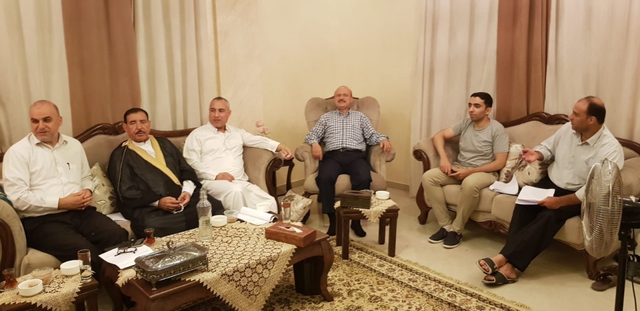 [[[665,111,40,51,755,367],"164,م. عبدالقادر علي سليم محمد,http://www.albatta.net/profile/205"],[[548,109,20,37,755,367],"1,م. منير محمد عبدالله حسن,http://www.albatta.net/profile/95"],[[387,98,25,33,755,367],"114,أ. محمد زياد محمد مصطفى,http://www.albatta.net/profile/172"],[[242,112,28,44,755,367],"227,أ. عبدالحكيم زكريا احمد شاهين,http://www.albatta.net/profile/262"],[[144,127,32,50,755,367],"128,المختار د. فوزي محمد خليل محمد,http://www.albatta.net/profile/186"],[[28,115,42,61,755,367],"119,د. ناجي محمد سعيد شاهين,http://www.albatta.net/profile/177"]]