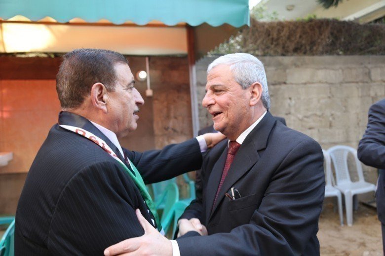 [[[390,109,111,171,755,503],"د. سلام زكريا إسعيد الأغا"],[[165,98,115,171,755,503],"128,المختار د. فوزي محمد خليل محمد,http://www.albatta.net/profile/186"]]