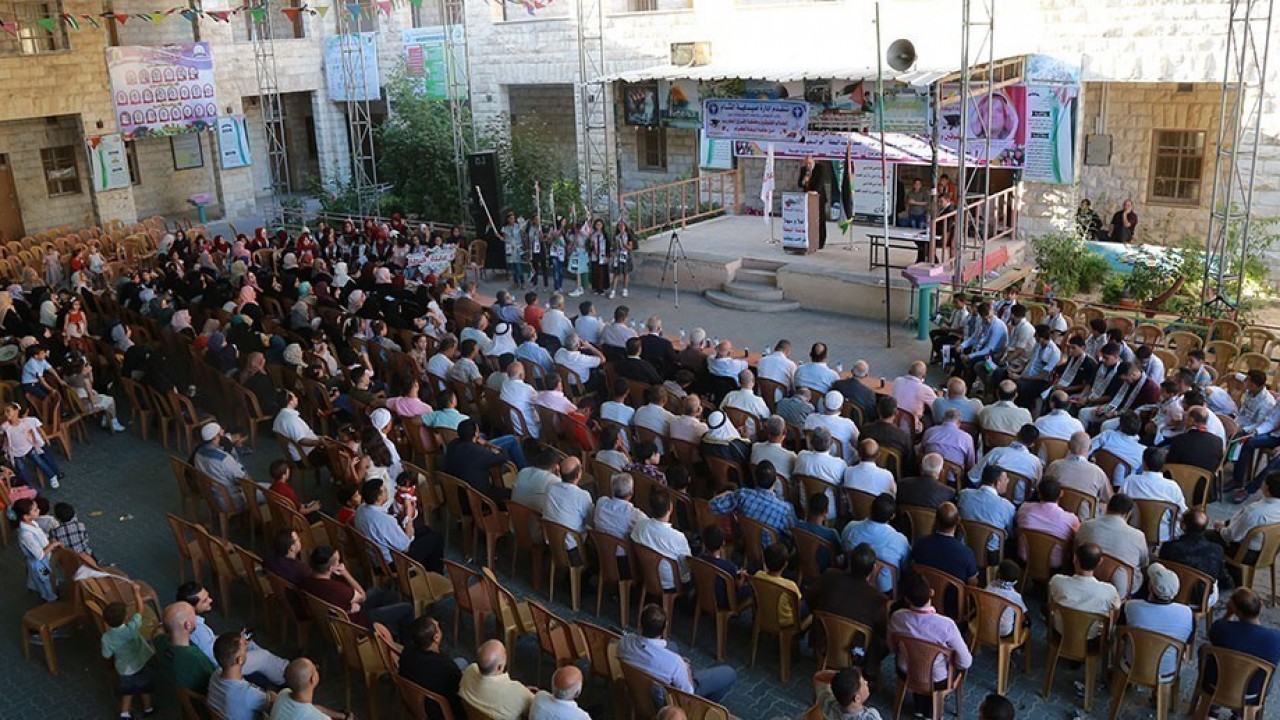 حفل تكريم المتفوقين والناجحين...فوج الأستاذ الفاضل مربي الأجيال المرحوم أحمد سعيد البطة ( أبو السعيد)