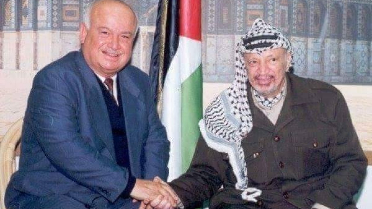 تماثل للشفاء د/ زكريا اﻷغا 