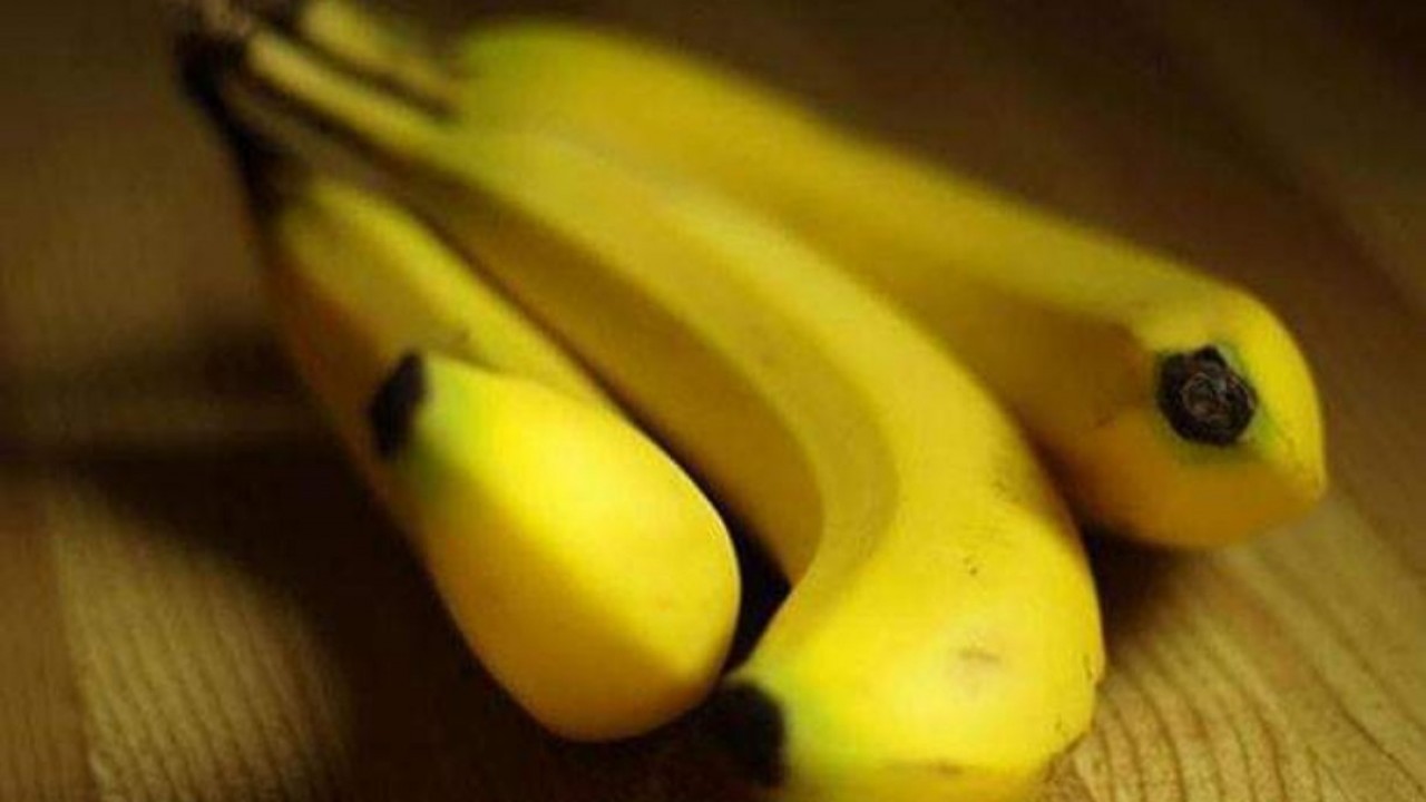 هذا هو تأثير تناول موزة واحدة يوميا على جسمك