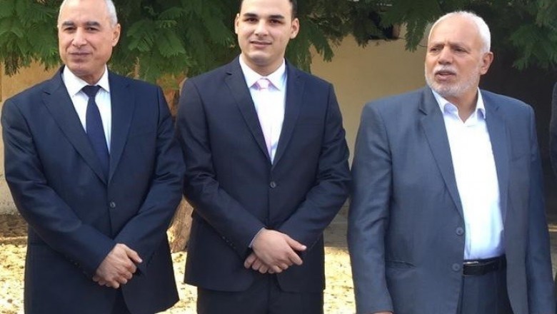 تهنئية بمناسبة إشهـار وعقد قران الدكتور محمد عبد الحكيم البطة