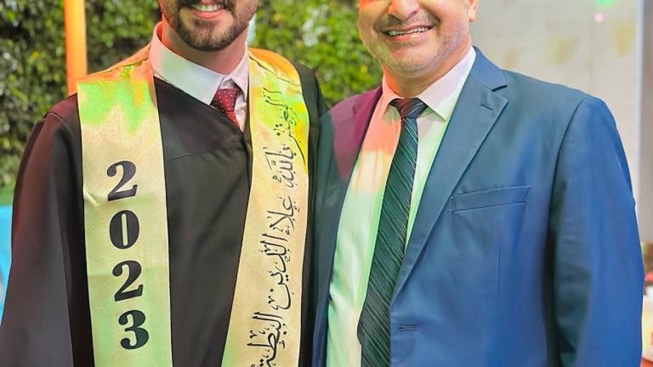 تخرج معتز علادء الدين البطة من كلية الإقتصاد