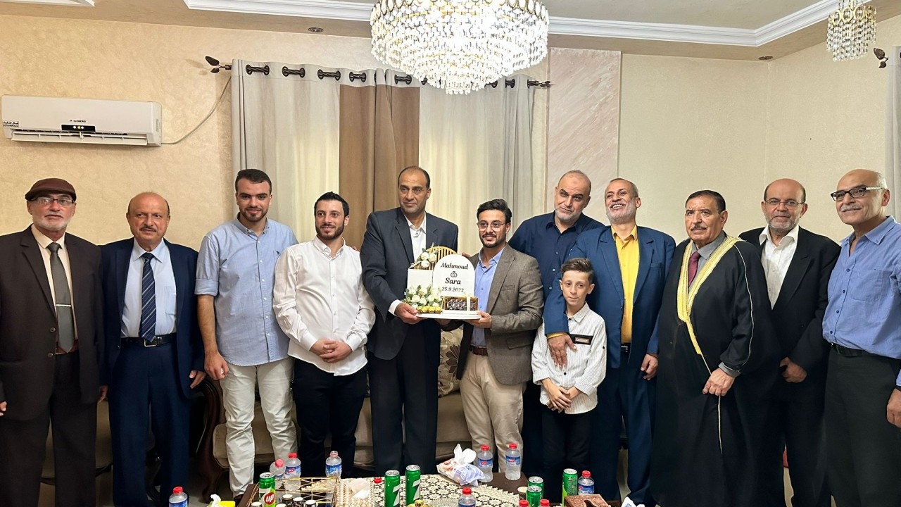 تهنئية بمناسبة عقد قران كريمة المهندس عبد القادر علي البطة